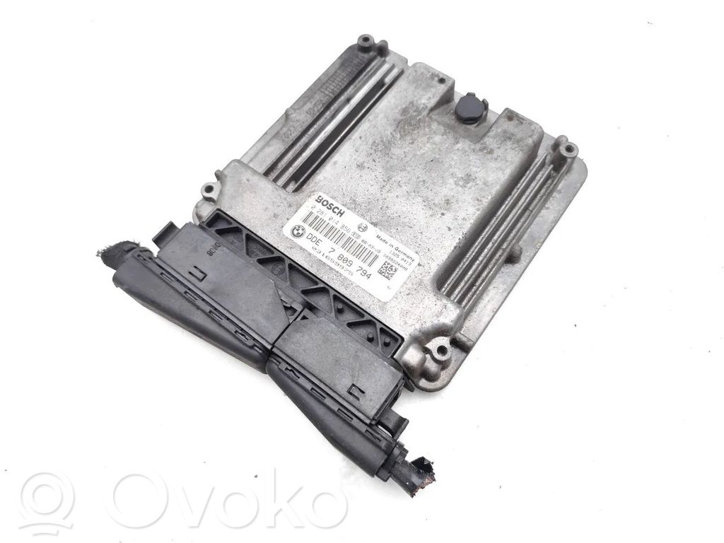 Mini One - Cooper R57 Engine control unit/module 