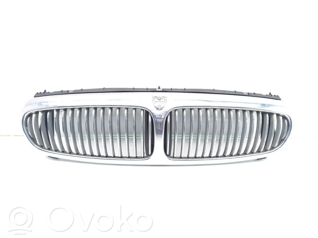 Jaguar X-Type Front grill 