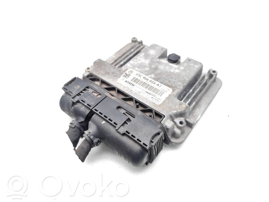 Volkswagen Tiguan Engine control unit/module 