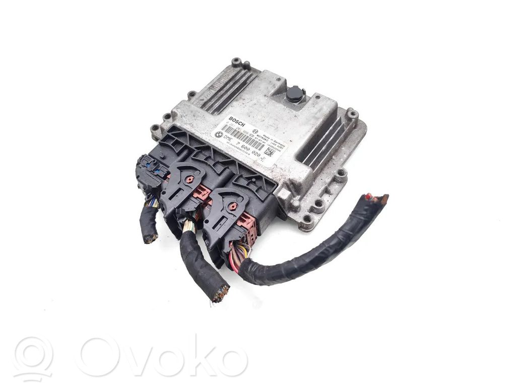 Mini One - Cooper R57 Engine control unit/module 
