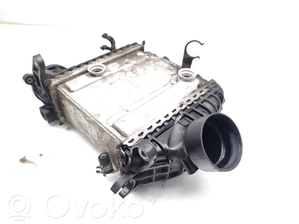 Mercedes-Benz E AMG W213 Chłodnica powietrza doładowującego / Intercooler 