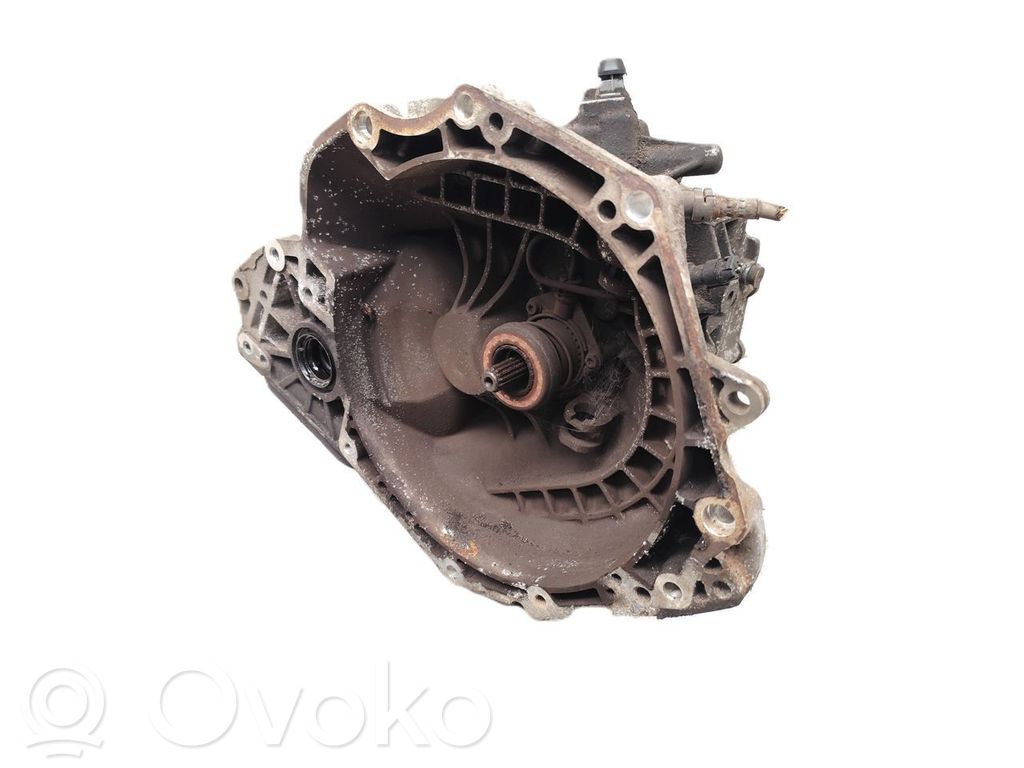 Opel Corsa D 5 Gang Schaltgetriebe 
