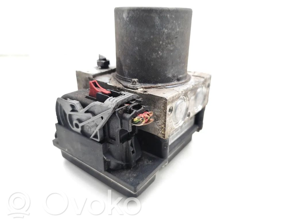 Audi A4 S4 B8 8K ABS Pump 