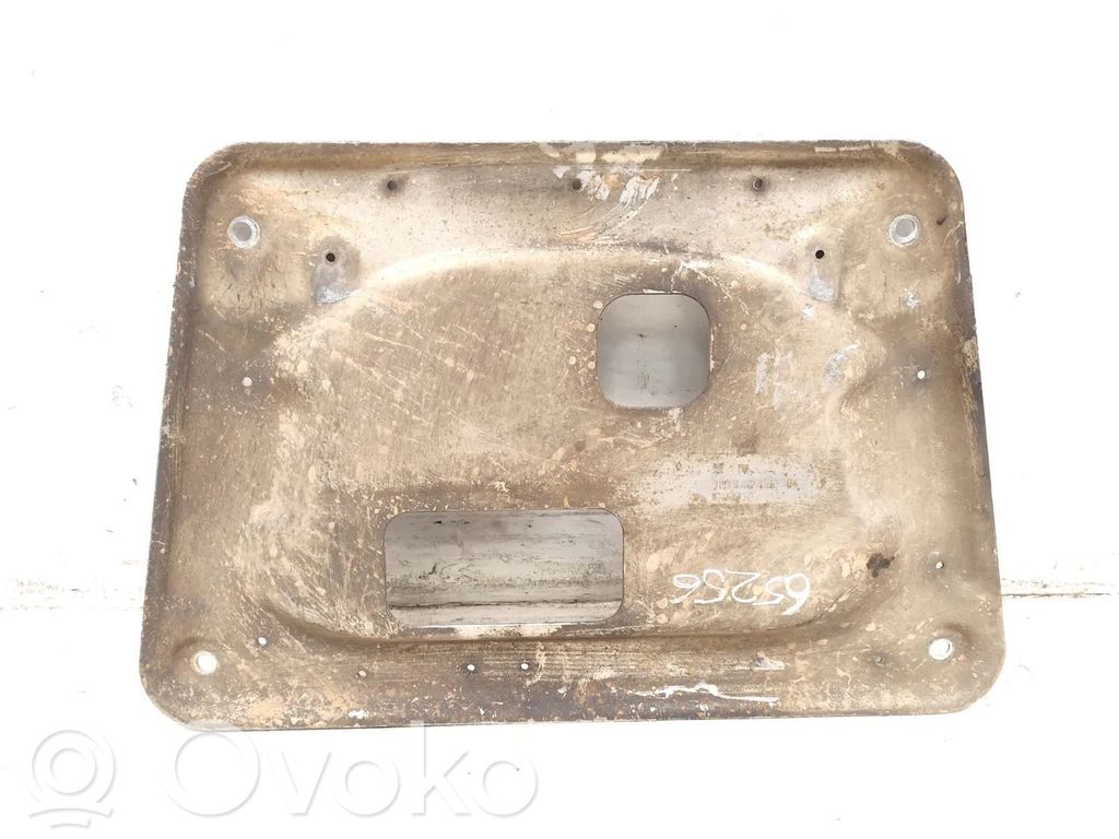 BMW X3 E83 Engine splash shield/under tray 