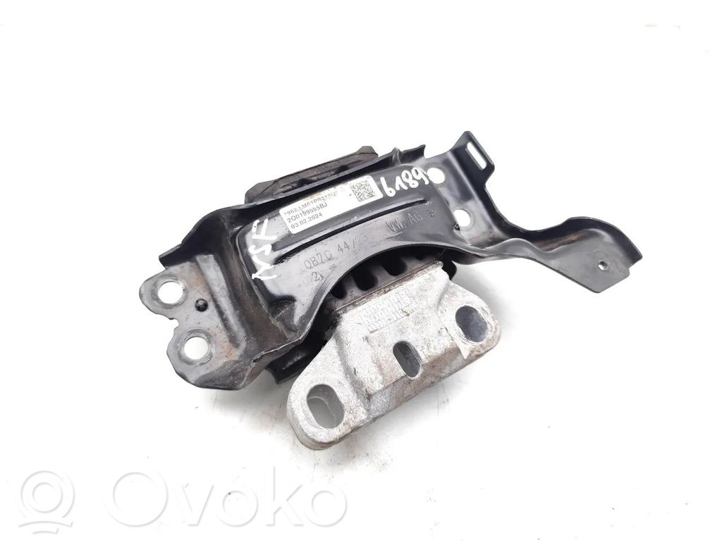 Volkswagen Polo VI Variklio pagalvė 