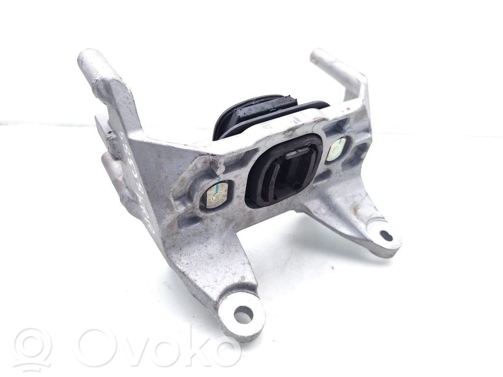 Nissan Qashqai J12 Suport tampon motor 