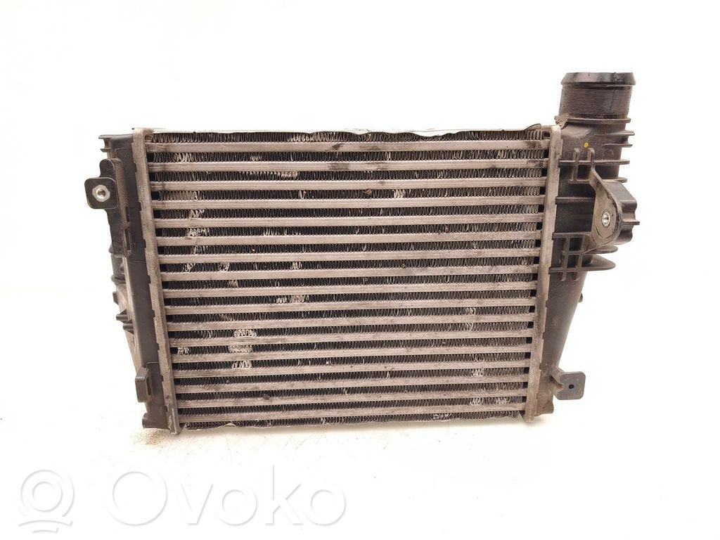 Opel Vivaro Radiatore intercooler 