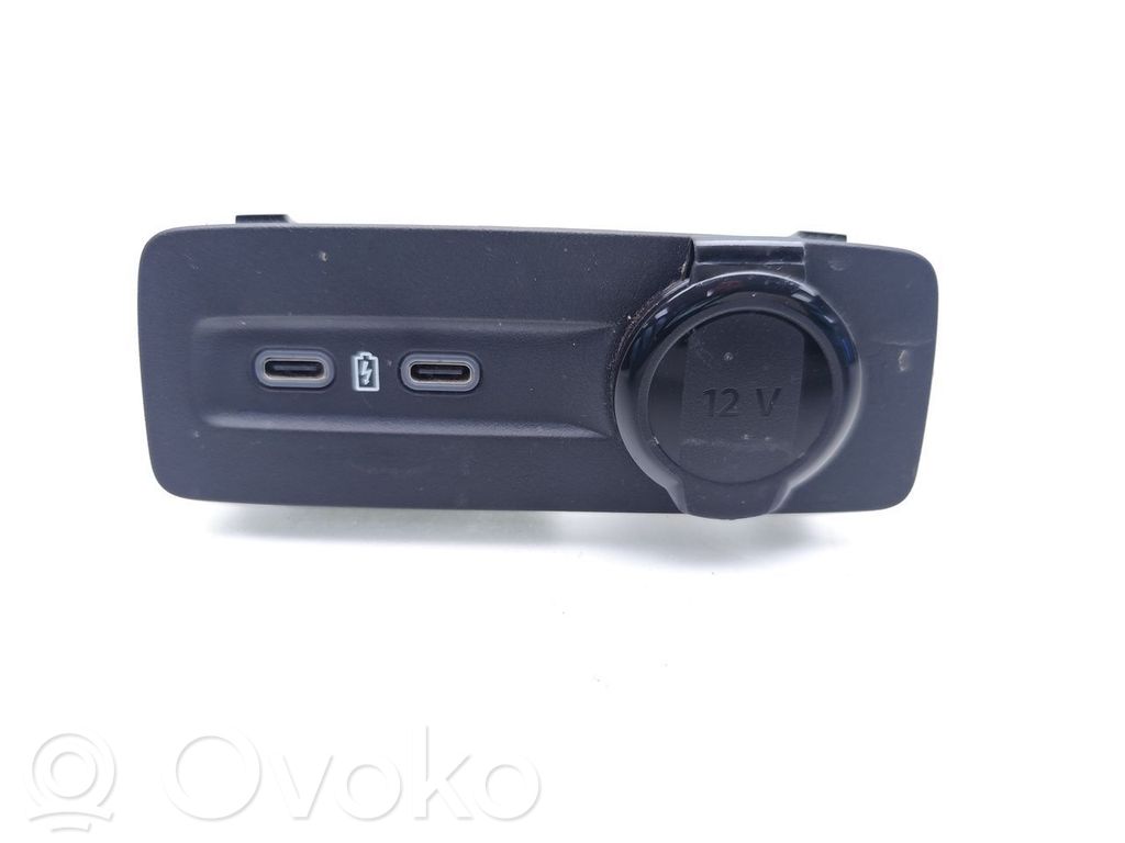 Skoda Kamiq Connettore plug in USB 