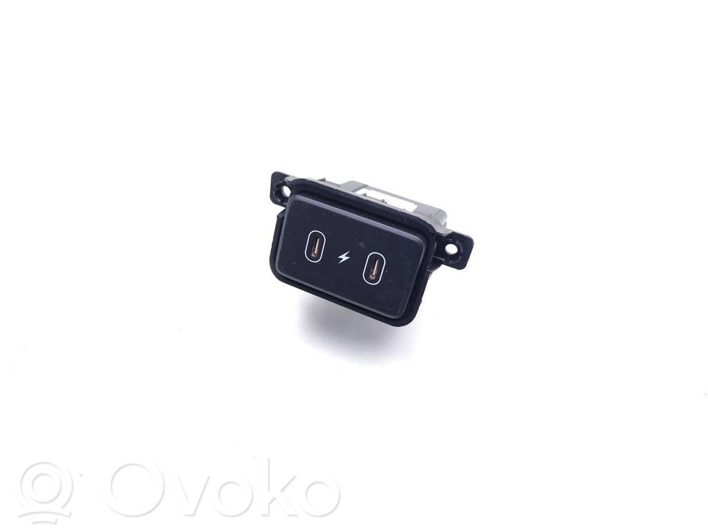 Connettore plug in USB   96125K3100