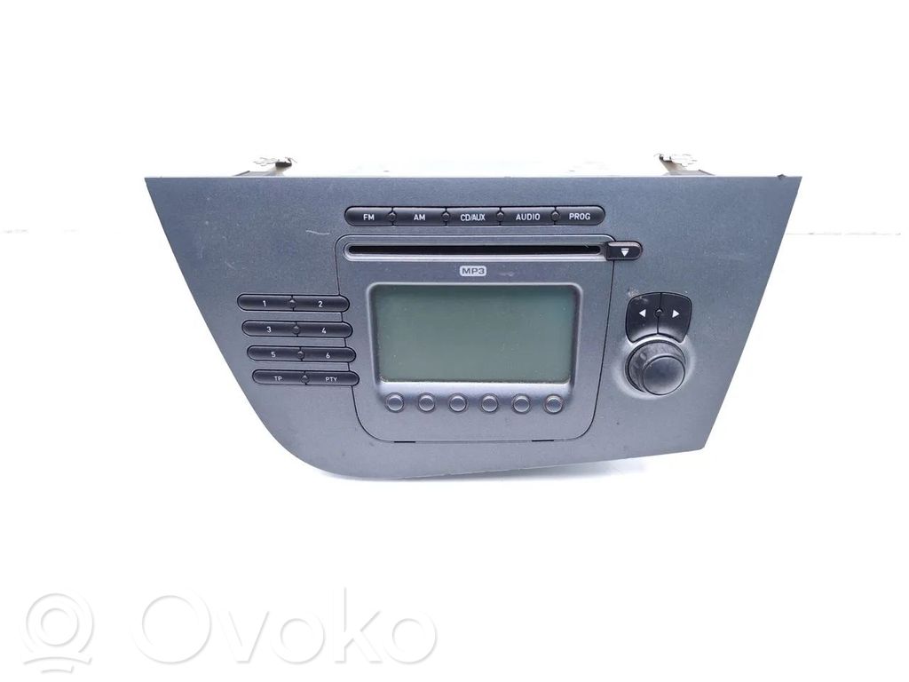 Seat Leon (1P) Radio/CD/DVD/GPS head unit 