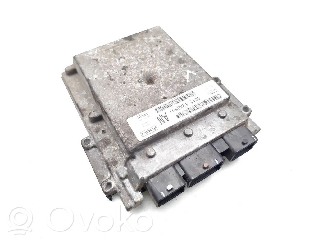 Unidad de control/módulo del motor   6C1112A650AN