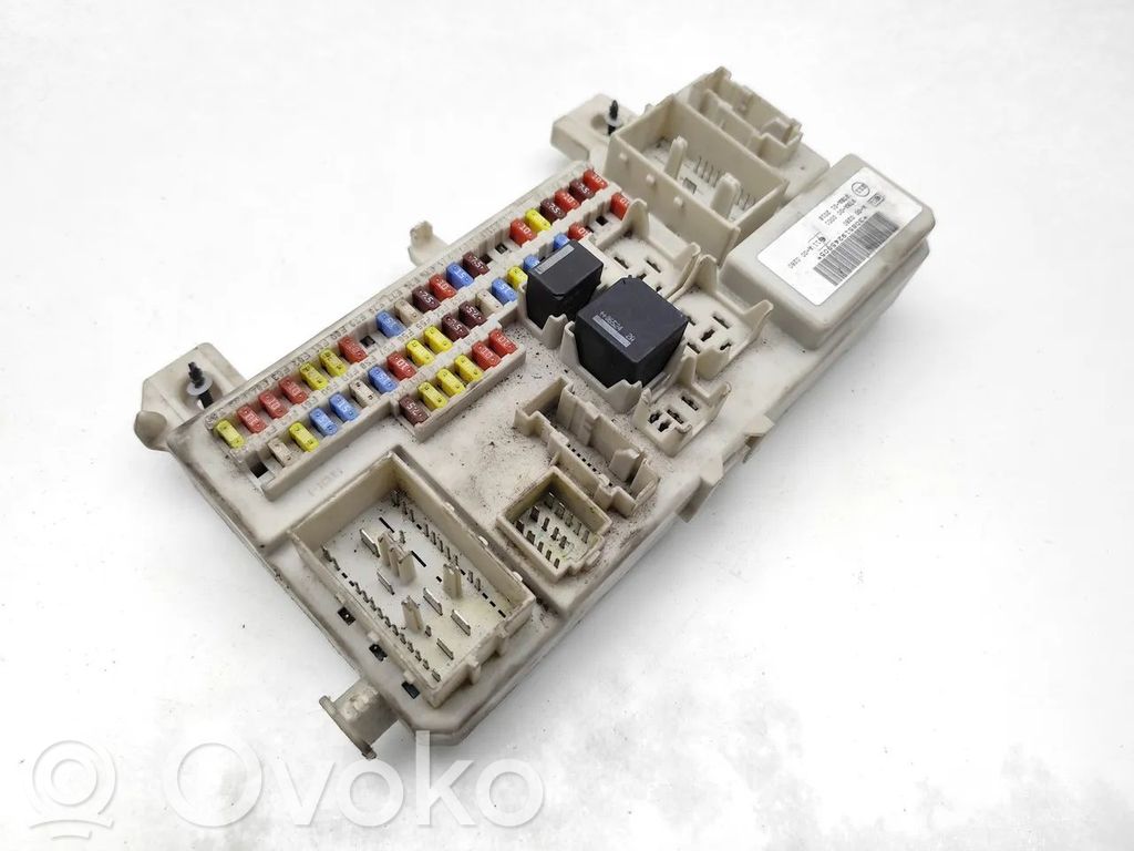 Ford Focus Fuse module 
