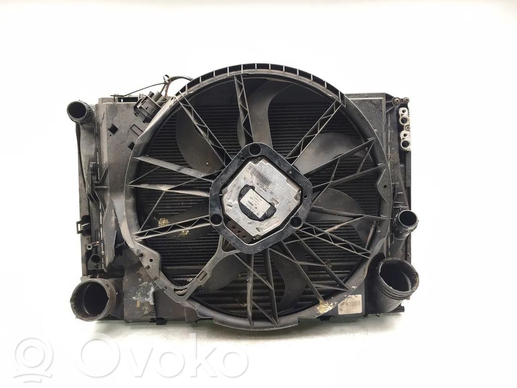 BMW 3 E90 E91 Radiateur de refroidissement 