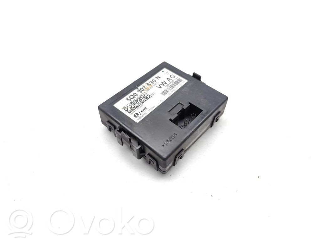 Volkswagen Golf Cross Modul control gateway 