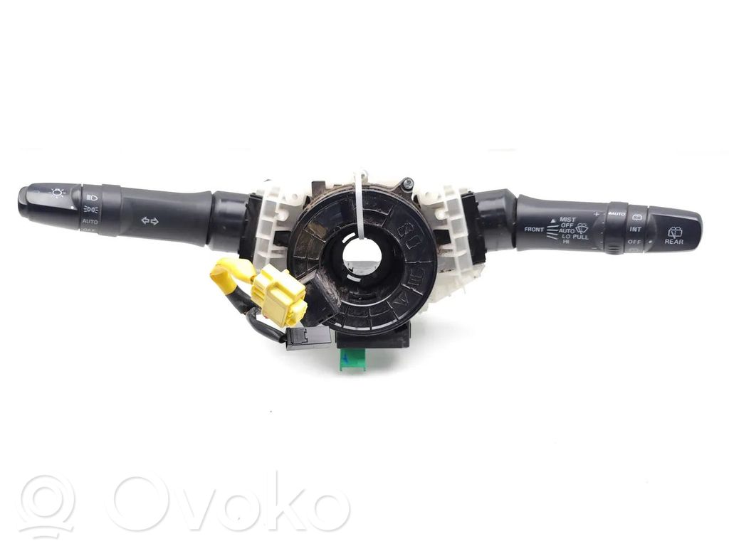 Mitsubishi Pajero Interruptor/palanca de limpiador de luz de giro 