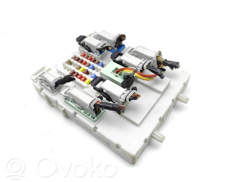 Fuse module   31394963,9044279826