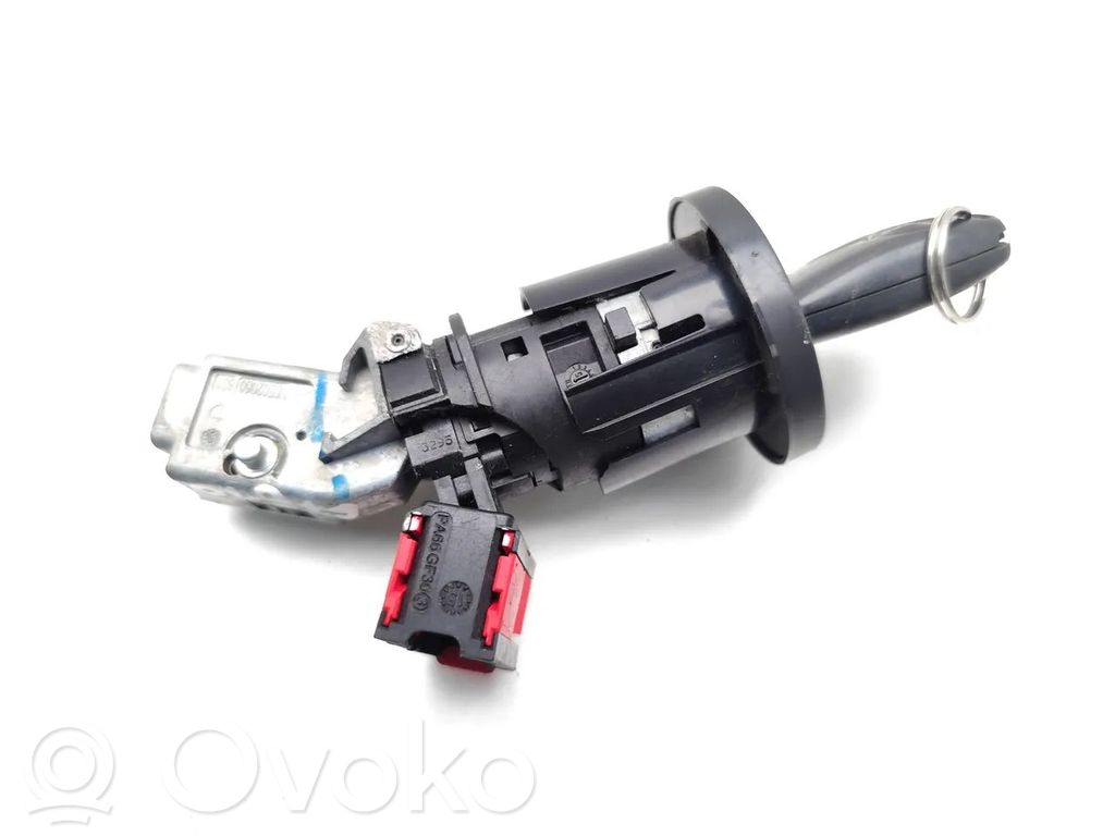 Dacia Sandero Ignition lock 