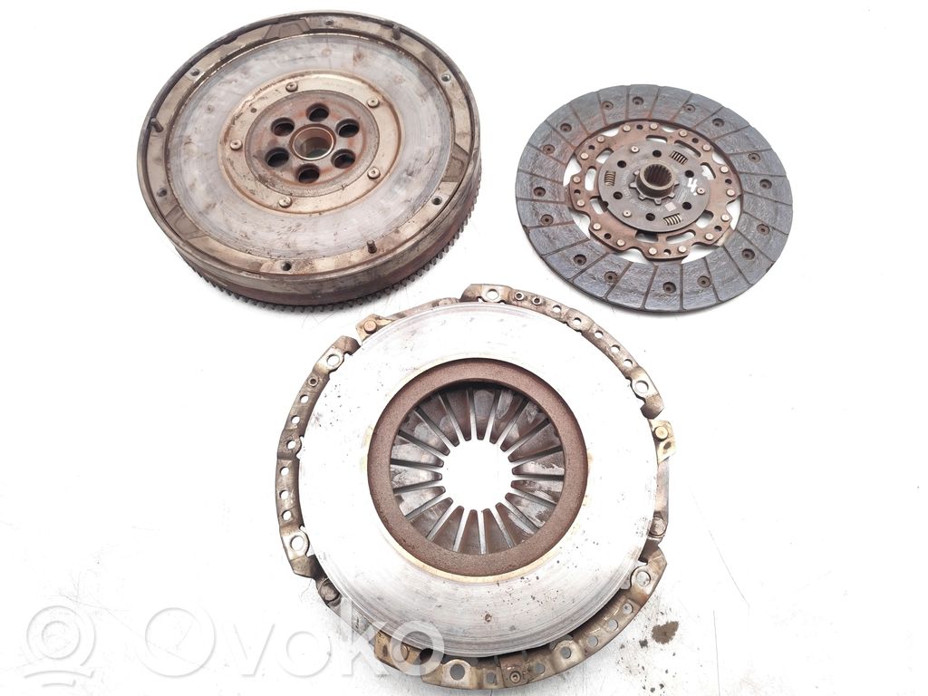 Kupplungssatz   FM516477DE