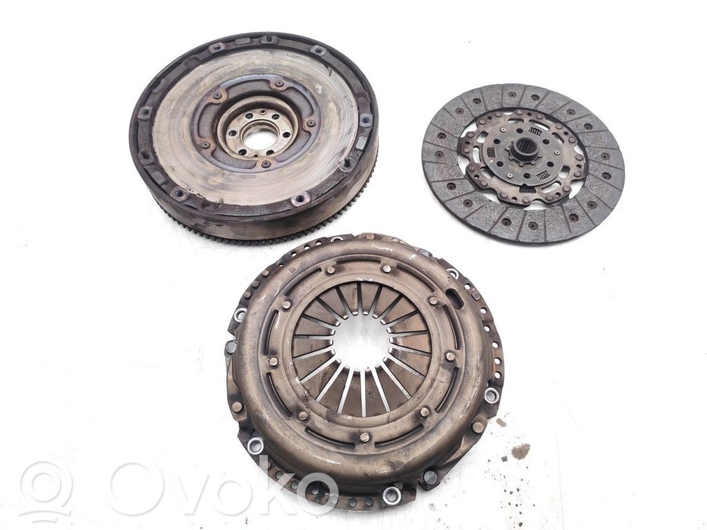 Ford Focus Kit d'embrayage 