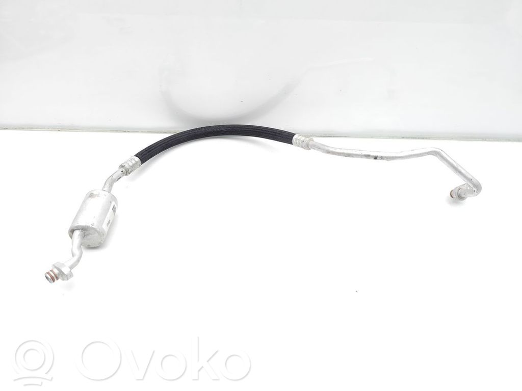 Opel Combo E Ilmastointilaitteen putki (A/C) 