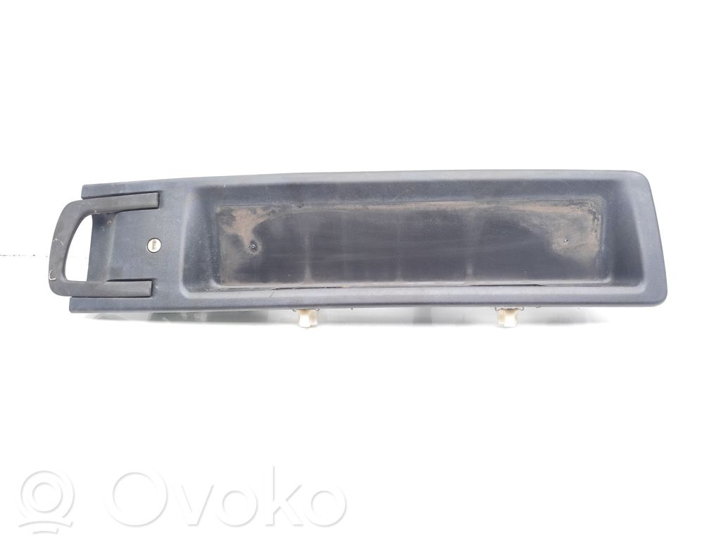 Fiat Doblo Barra de luz de la matrícula/placa de la puerta del maletero 