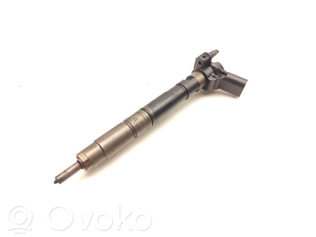 Volkswagen Golf VI Injector combustibil