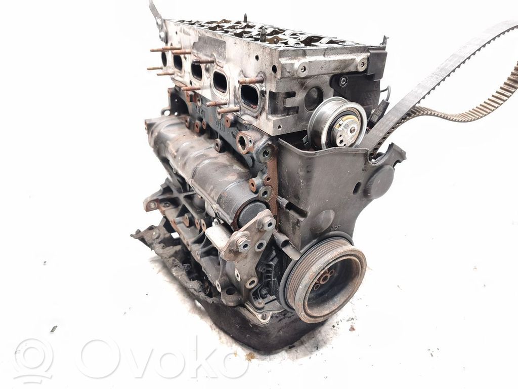 Volkswagen PASSAT B8 Motor complet pentru înlocuire