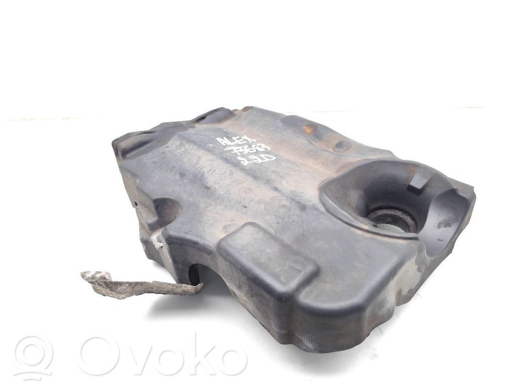 Cubierta del motor (embellecedor)   BK319U550LA
