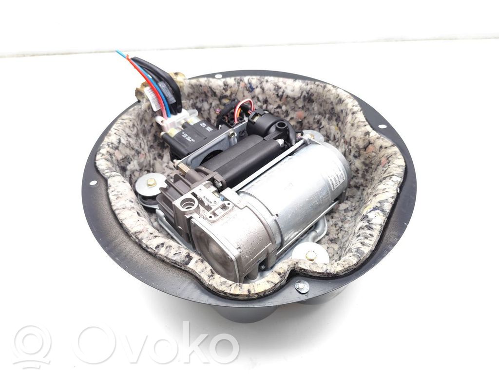 BMW X5 E53 Compresor/pompă suspensie pneumatică 