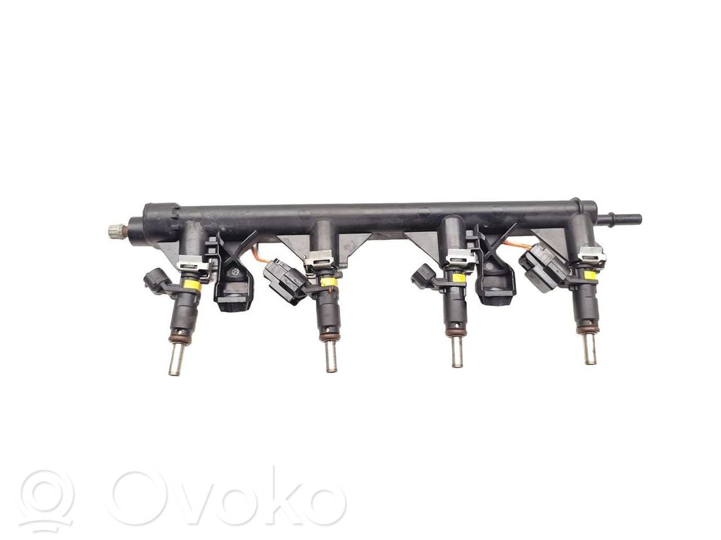 Peugeot 207 Set injectoare combustibil 