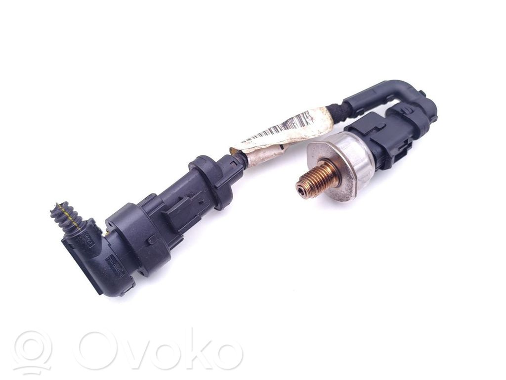 Opel Astra K Capteur de pression de carburant