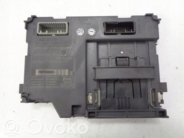 Renault Clio IV Ignition key card reader 