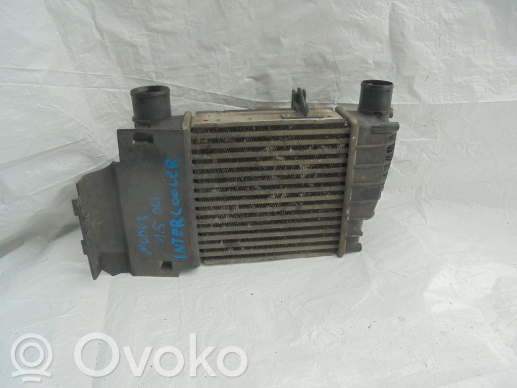 Renault Clio III Interkūlerio radiatorius 