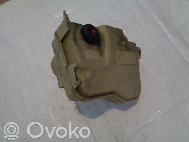 Ohjaustehostimen nestesäiliö   9636068780