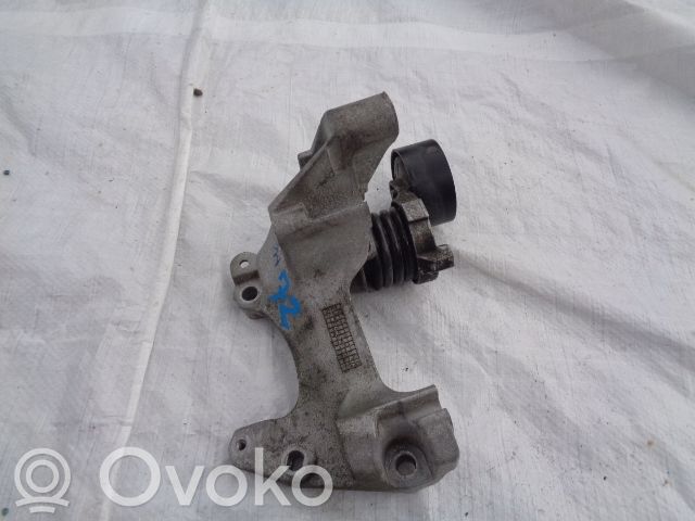 Renault Kadjar Engine mount bracket 