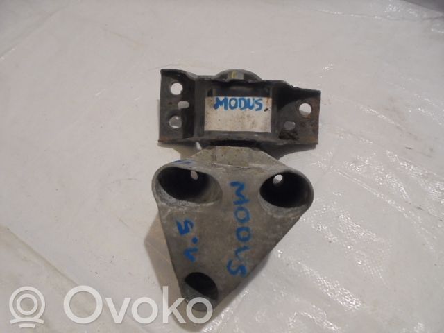 Renault Modus Engine mount bracket 