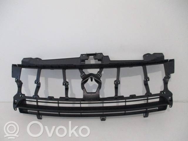 Citroen Jumpy Front grill 