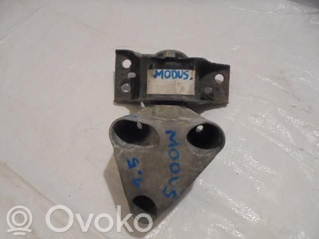 Renault Modus Engine mounting bracket 
