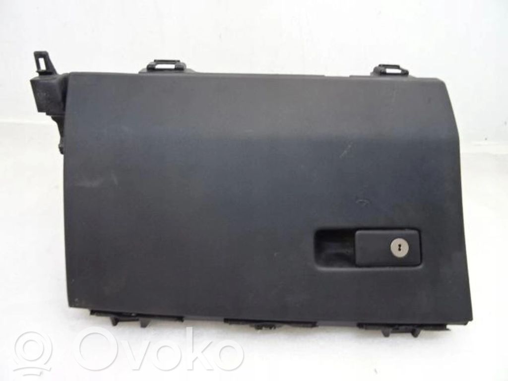 KIA Sportage Handschuhfach 