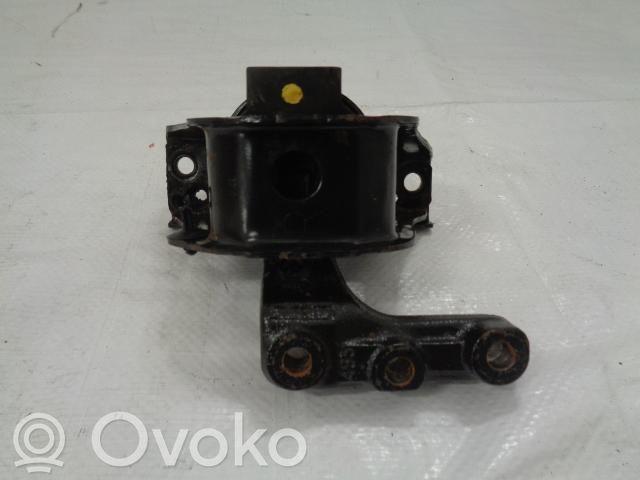 Peugeot 208 I Engine mount vacuum valve 