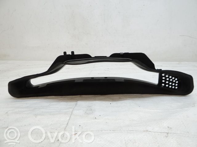 Renault Clio IV Wlot / Kanał powietrza intercoolera 