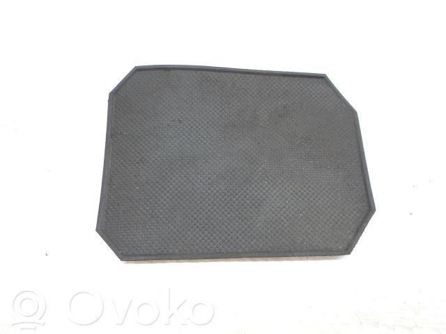 Guantera   9688031077
