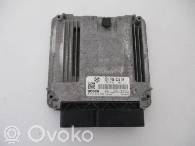 Volkswagen Touareg I Engine control unit/module 