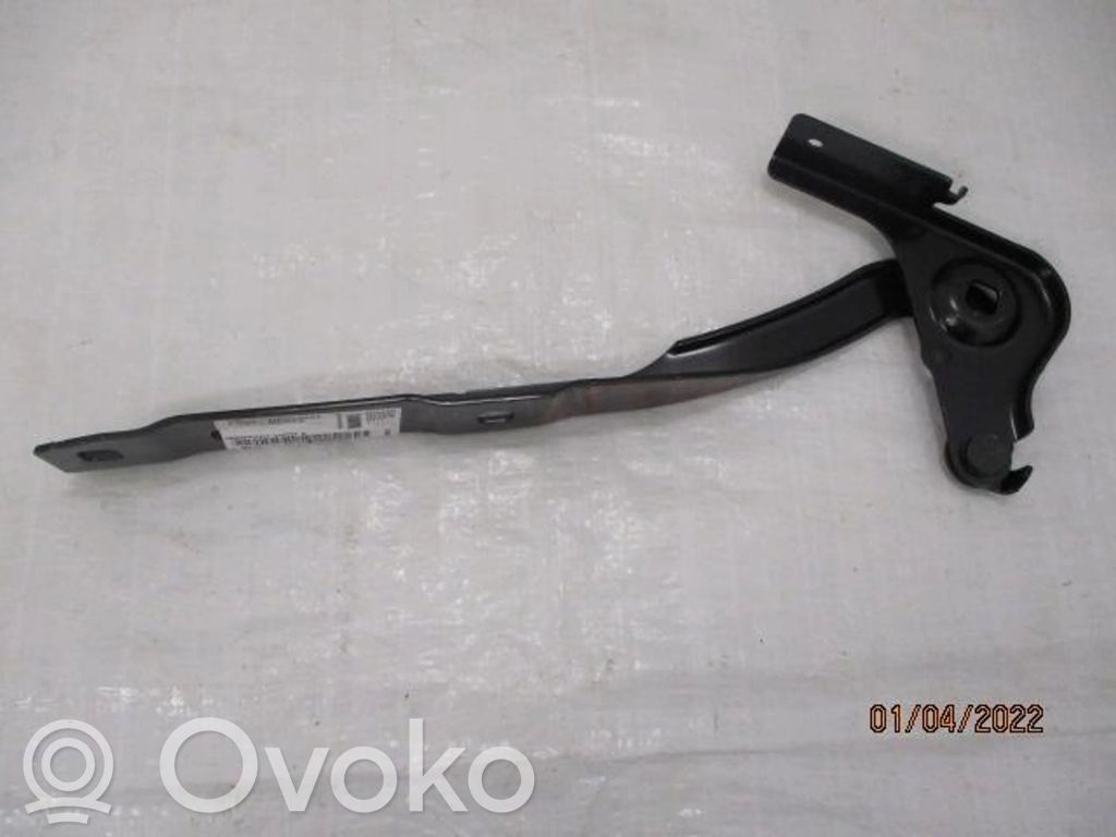 Engine bonnet/hood hinges   9816485080