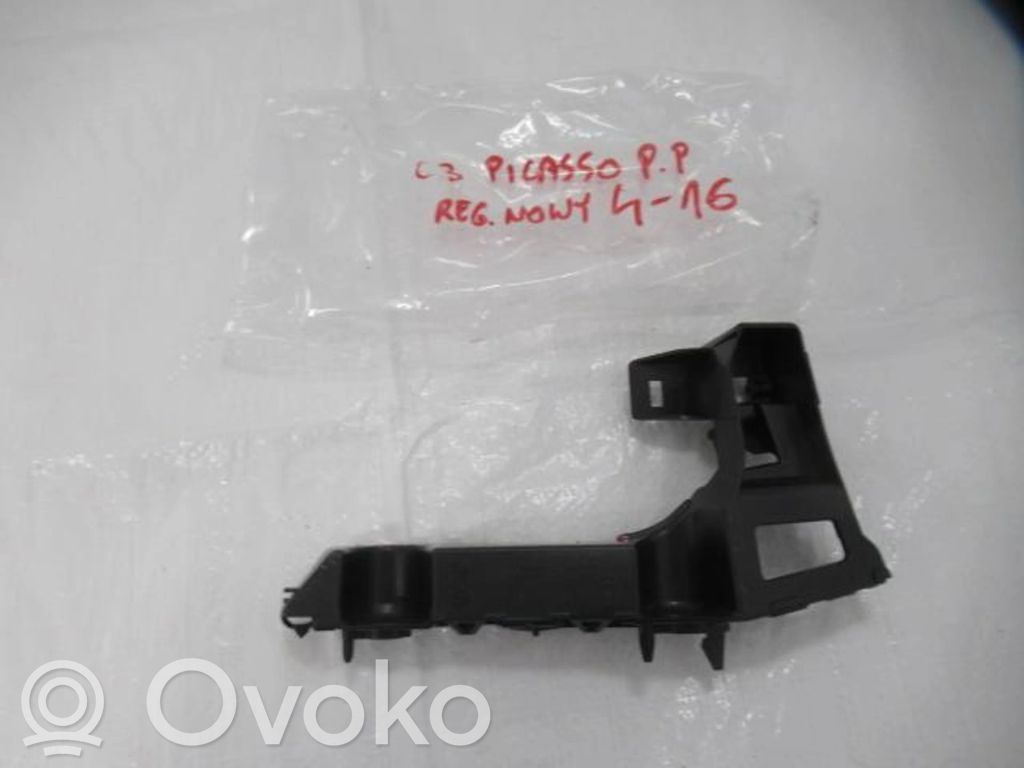 Citroen C3 Picasso Spārna stiprinājums 