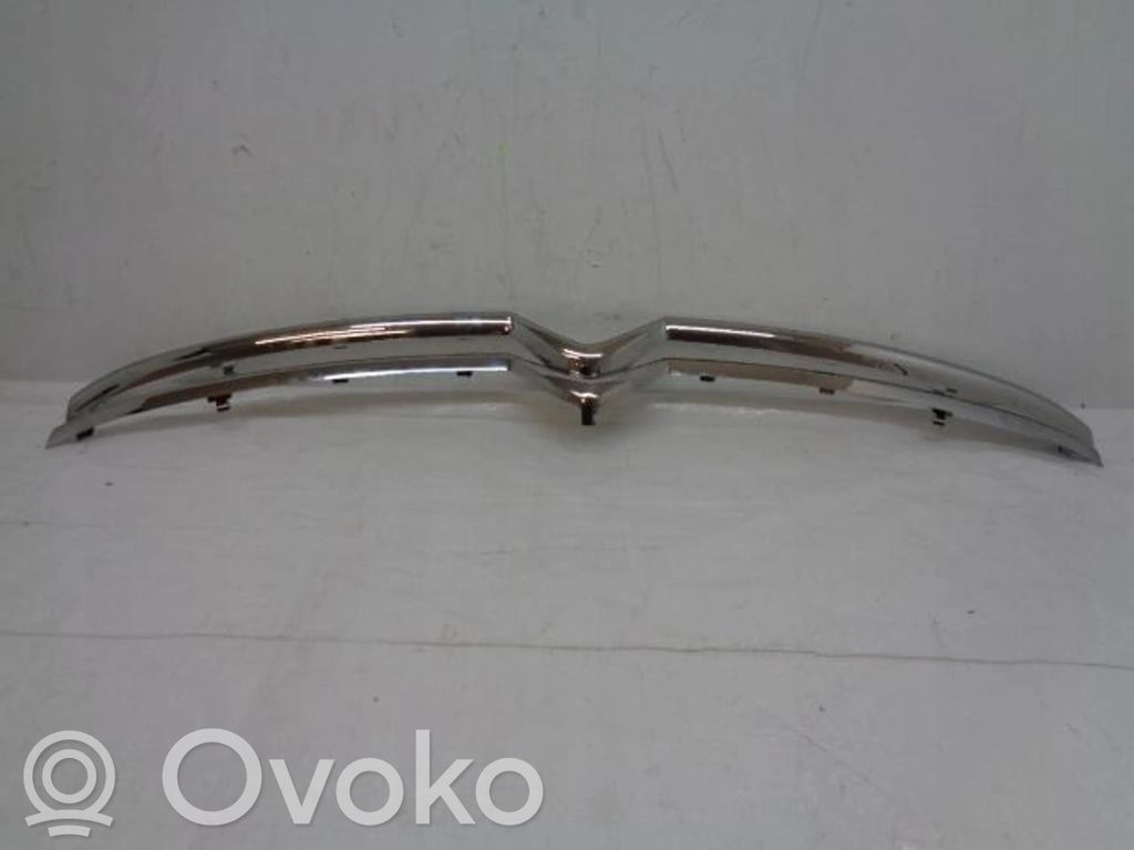 Citroen C3 Etupuskurin ylempi jäähdytinsäleikkö 