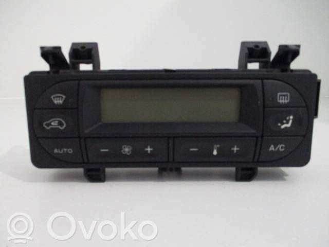 Peugeot 1007 Climate control unit 