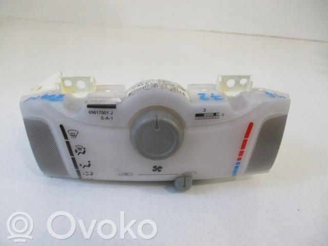 Peugeot 107 Climate control unit 