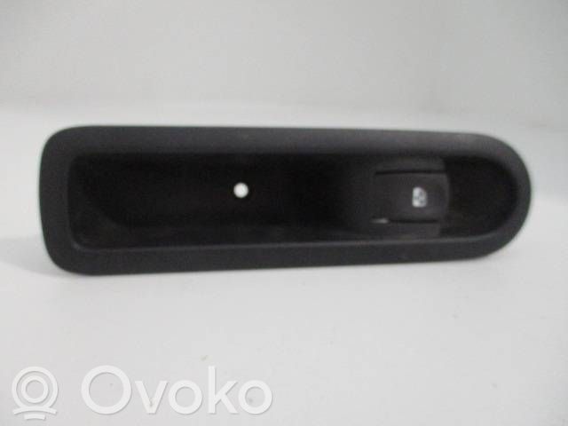 Renault Modus Electric window control switch 