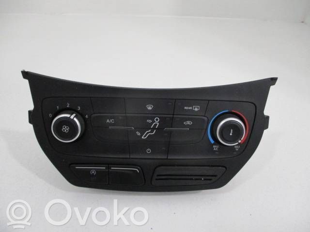 Ford C-MAX II Climate control unit 